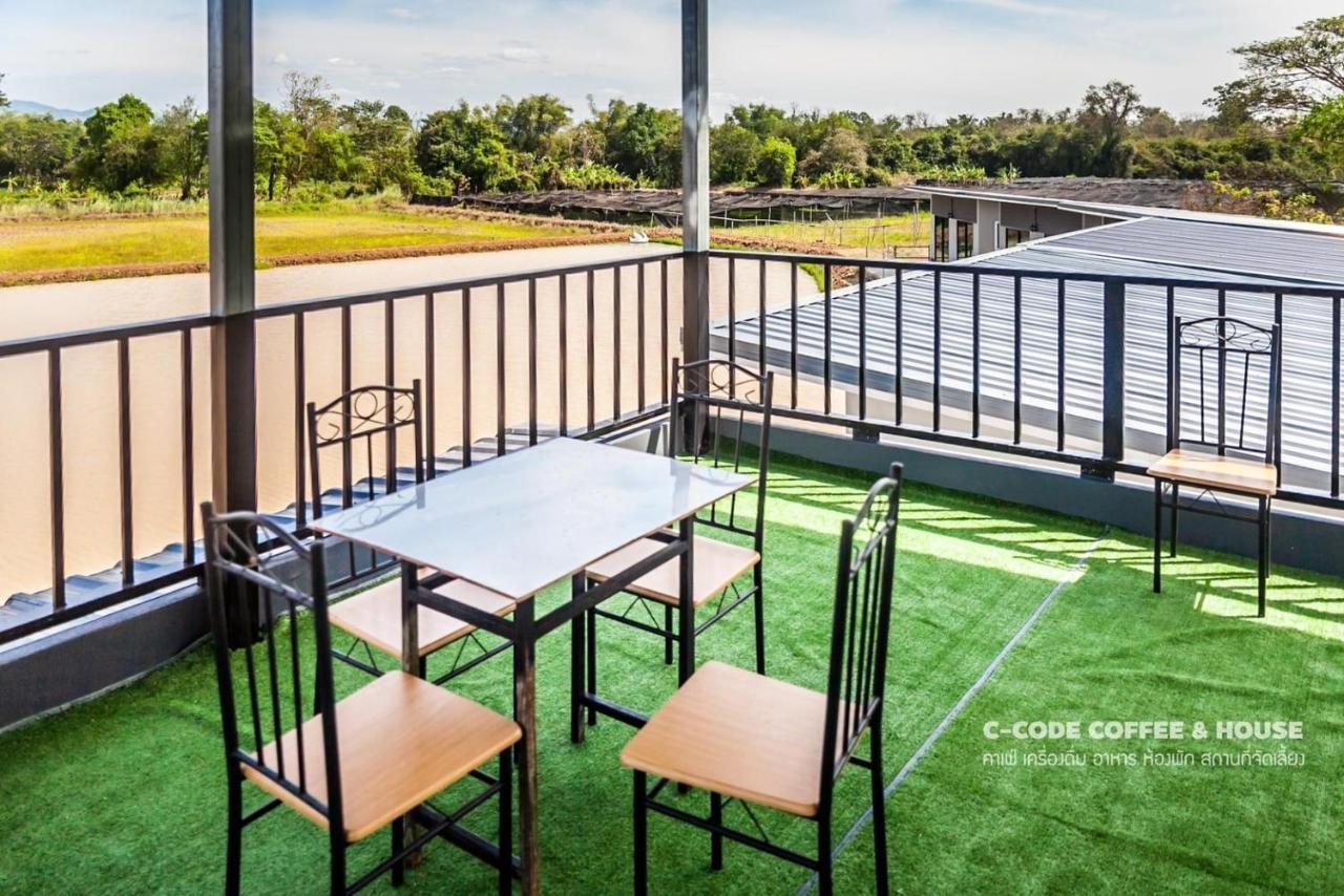 C-Code Resort Lom Sak Bagian luar foto