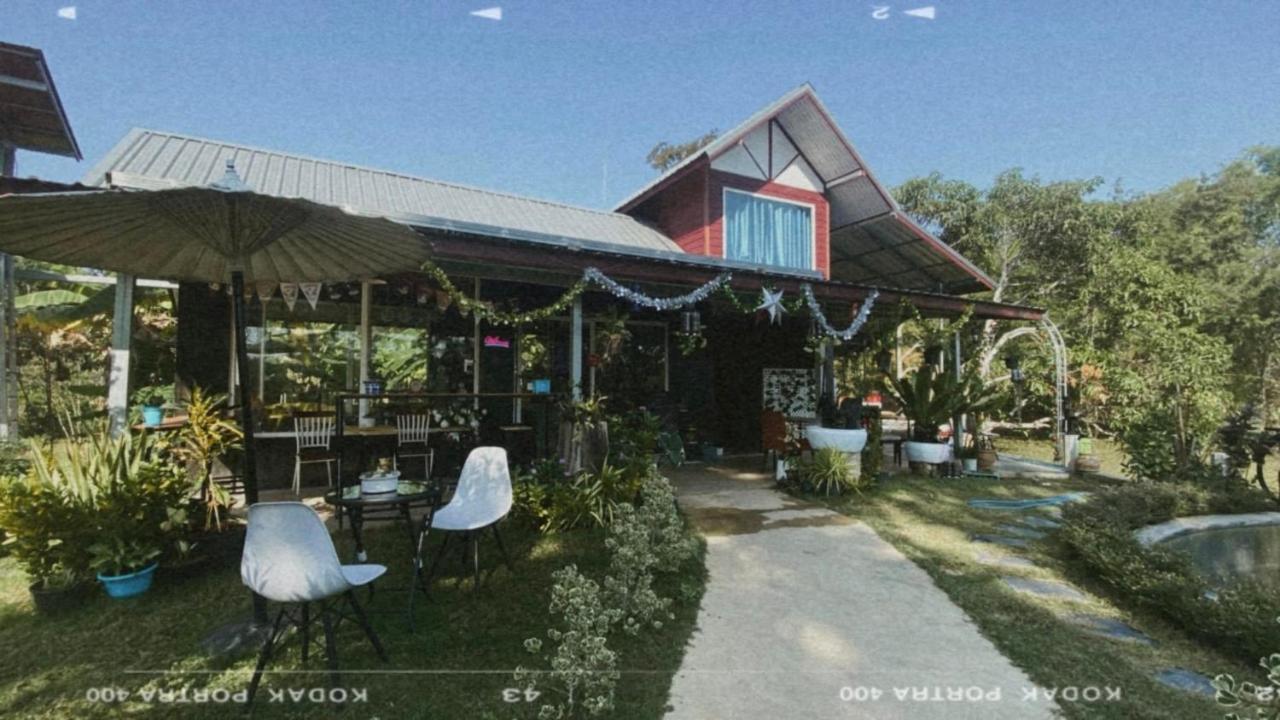 C-Code Resort Lom Sak Bagian luar foto